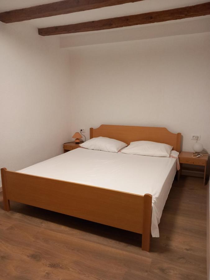 Holiday Home Loznati كريس المظهر الخارجي الصورة