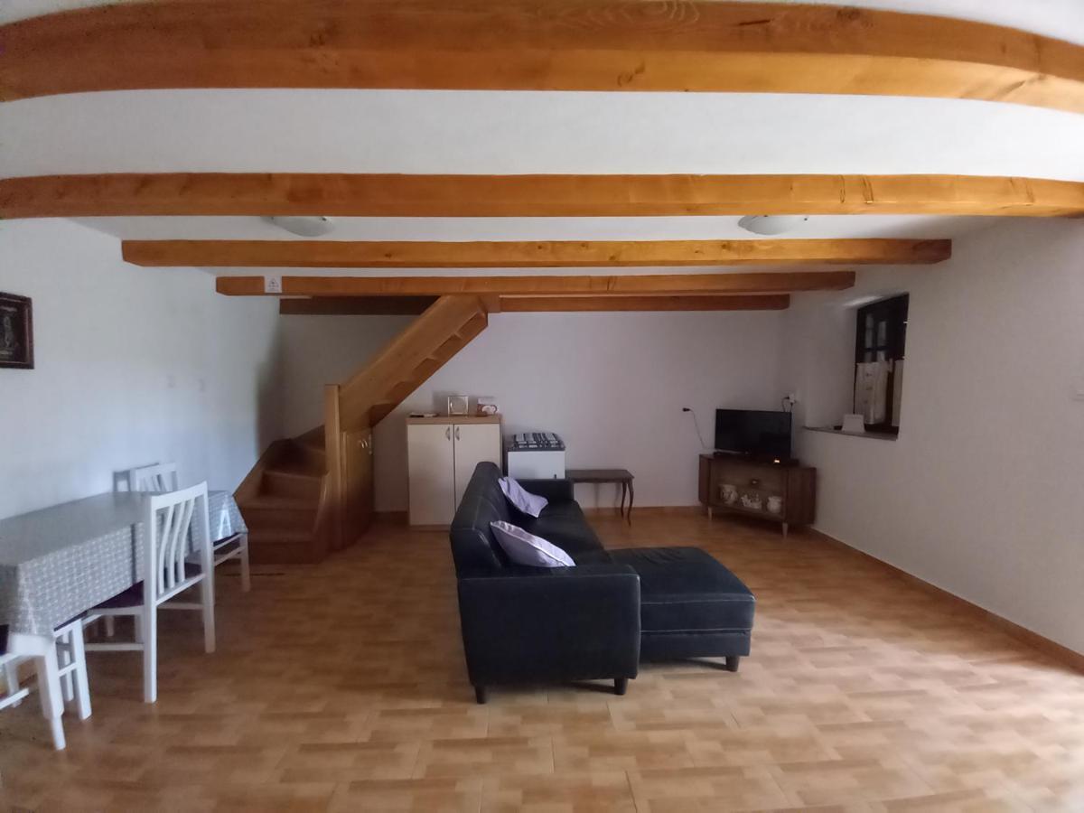 Holiday Home Loznati كريس المظهر الخارجي الصورة