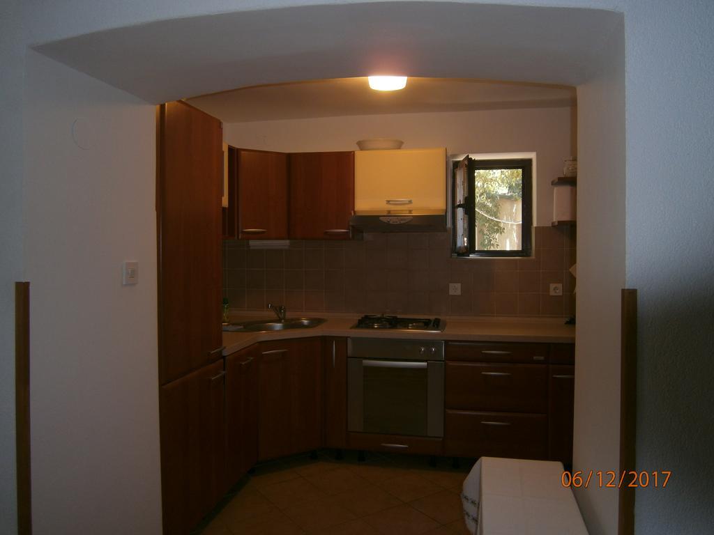 Holiday Home Loznati كريس المظهر الخارجي الصورة