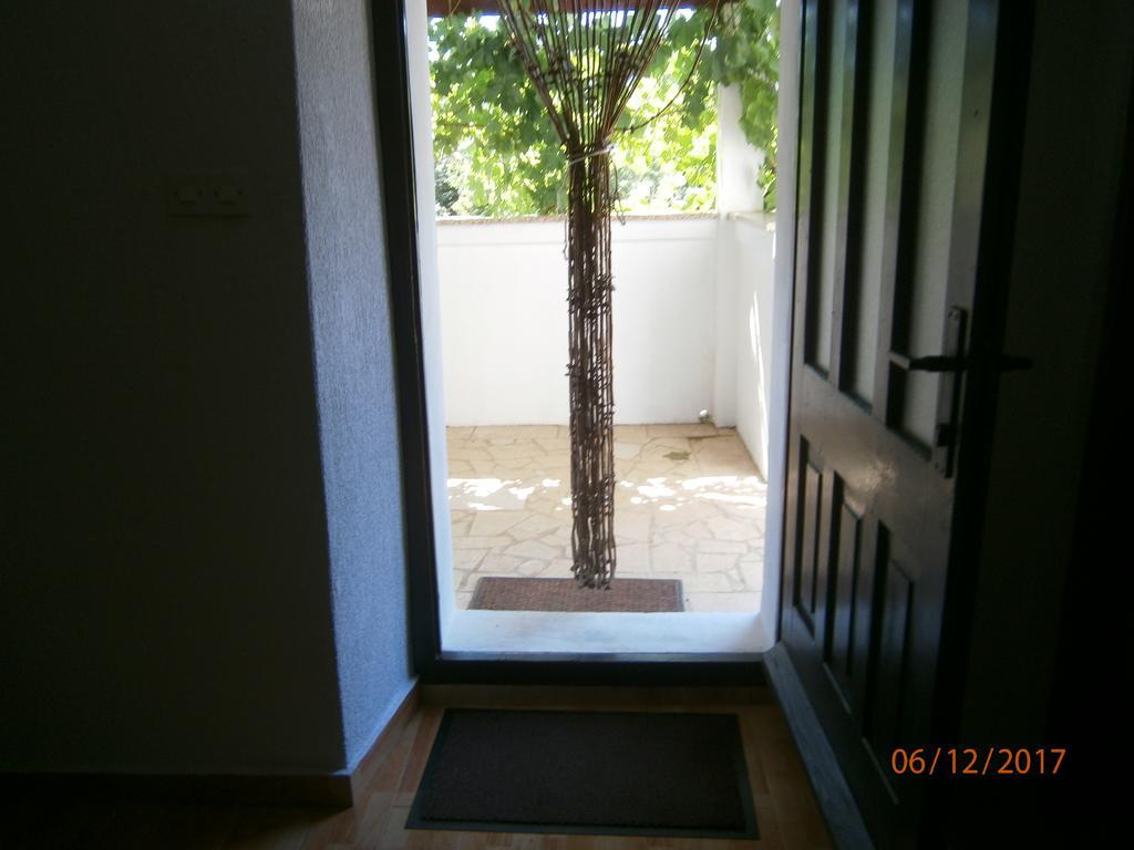 Holiday Home Loznati كريس المظهر الخارجي الصورة